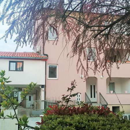 רוביני Apartments Kety מראה חיצוני תמונה