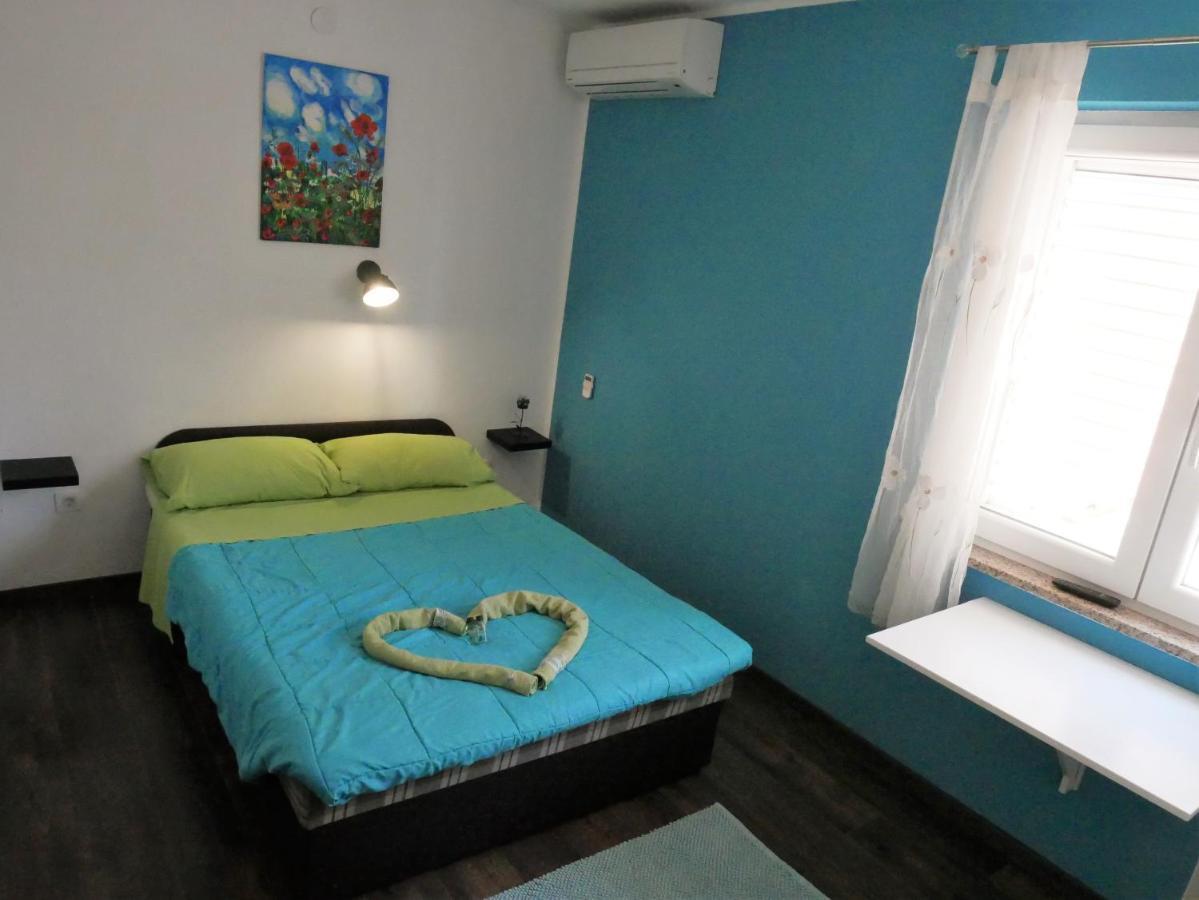 רוביני Apartments Kety מראה חיצוני תמונה